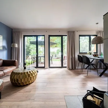 Domizil Am Ostseewald, Schlehe Apartamento