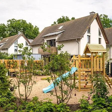Domizil Am Ostseewald, Schlehe Apartamento